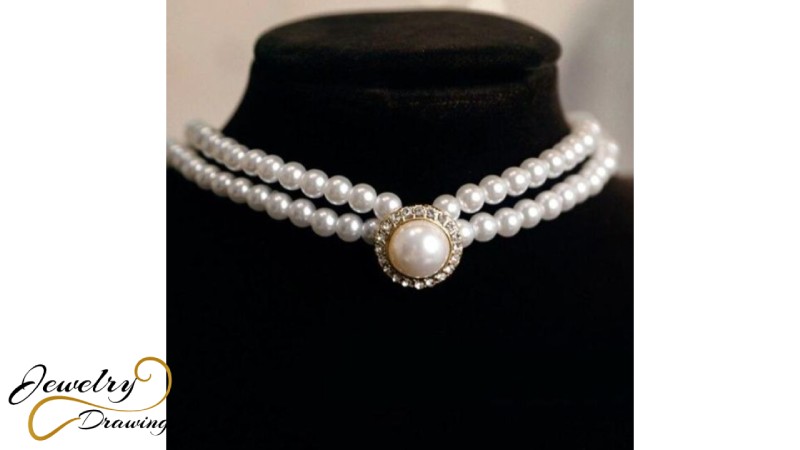 Yellowish pearl and diamond combination special white pearl necklace