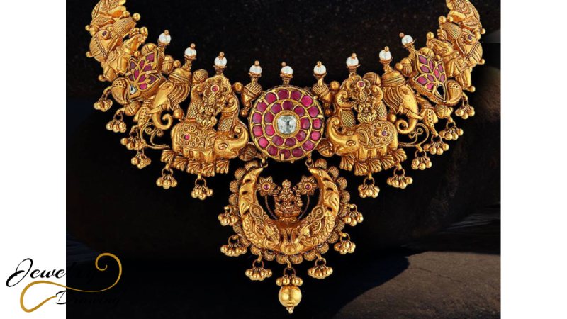 Elephant and deity combination design antique gold necklace