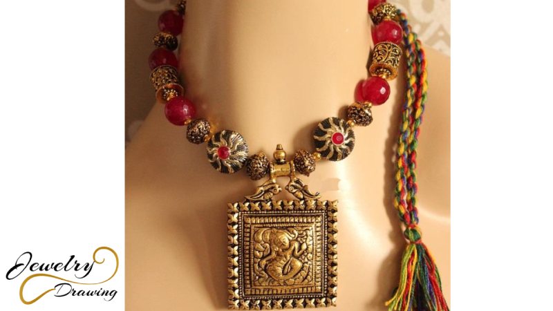 Red and black gorgeous combination antique design gold necklace