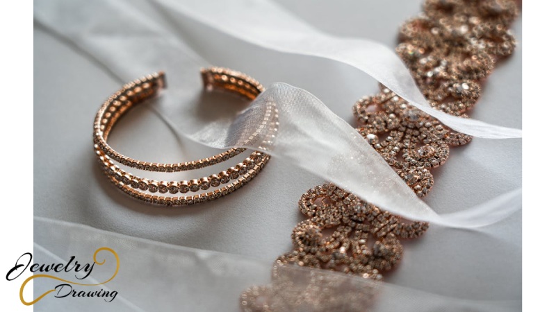 Small hall design with diamond addition three layer gold bracelet