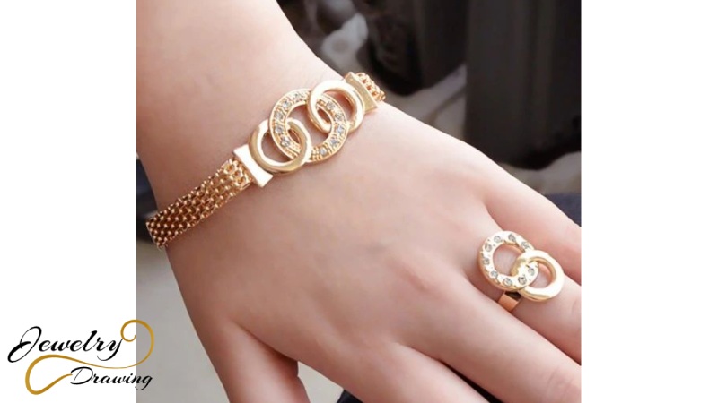 Three round shape object with diamond decoration gold bracelet and ring combination jewellery set