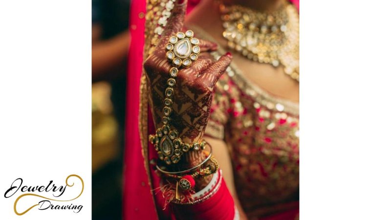 Diamond shape with small lamp designer mehndi